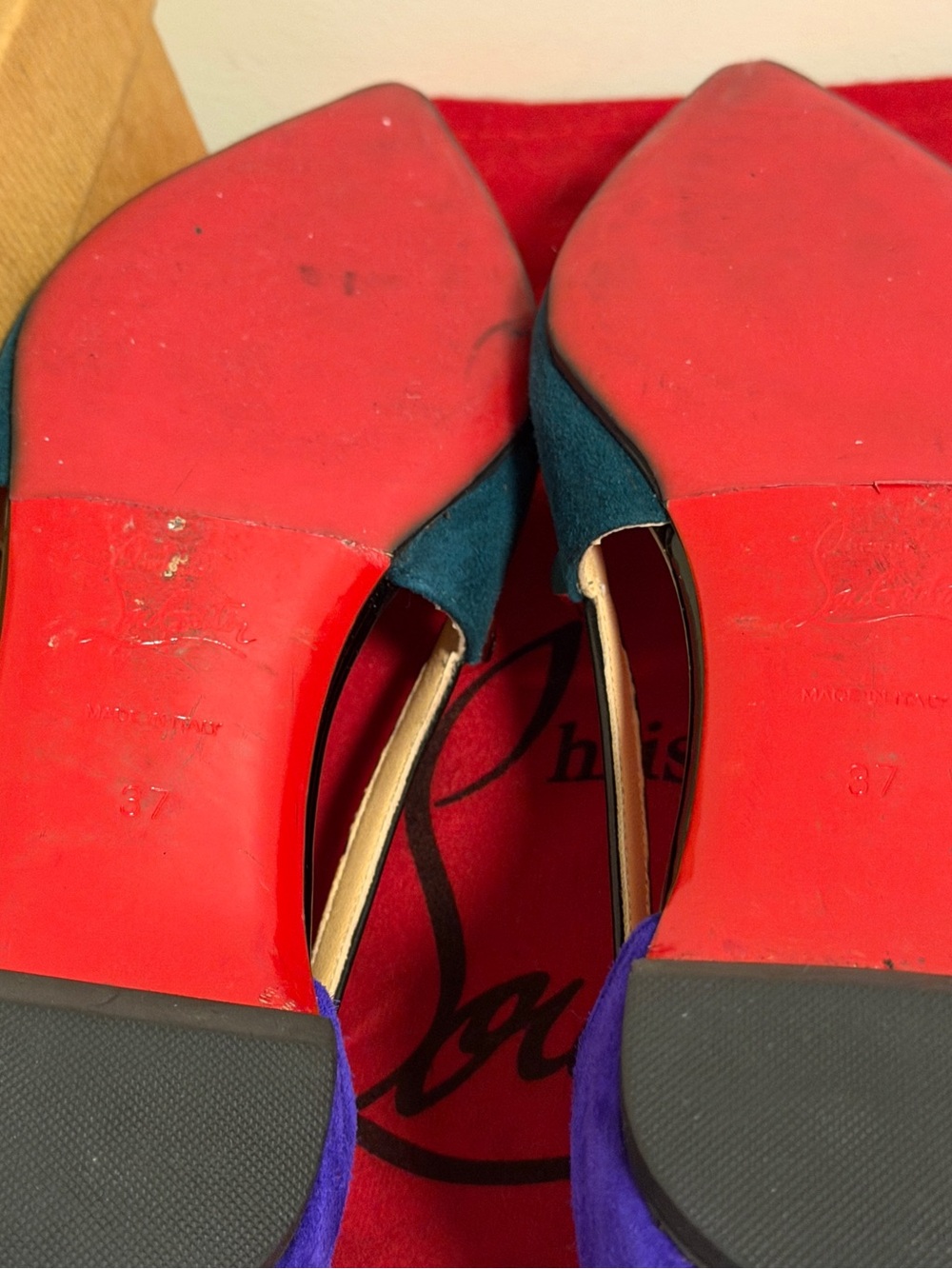Christian Louboutin Two-Tone Jeweled Suede Flat Shoes -Blue & Red Authentic - Picture 6 of 6